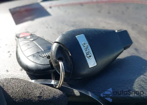 2015 Jeep Cherokee Trailhawk z USA, uszkodzony, nr VIN 1C4PJMBS2FW785225